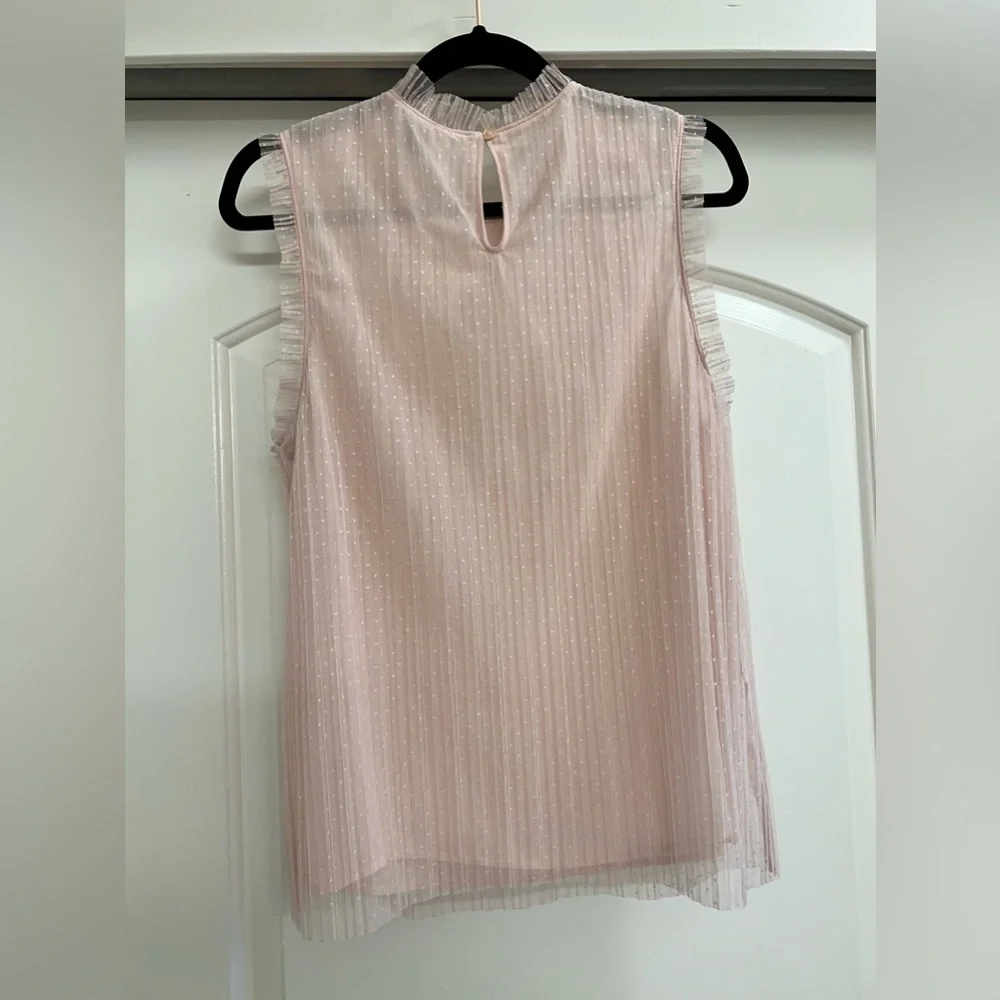 Chelsea 28 Pleated Swiss Dot Mock Neck Sleeveless Top - Picture 6 of 8